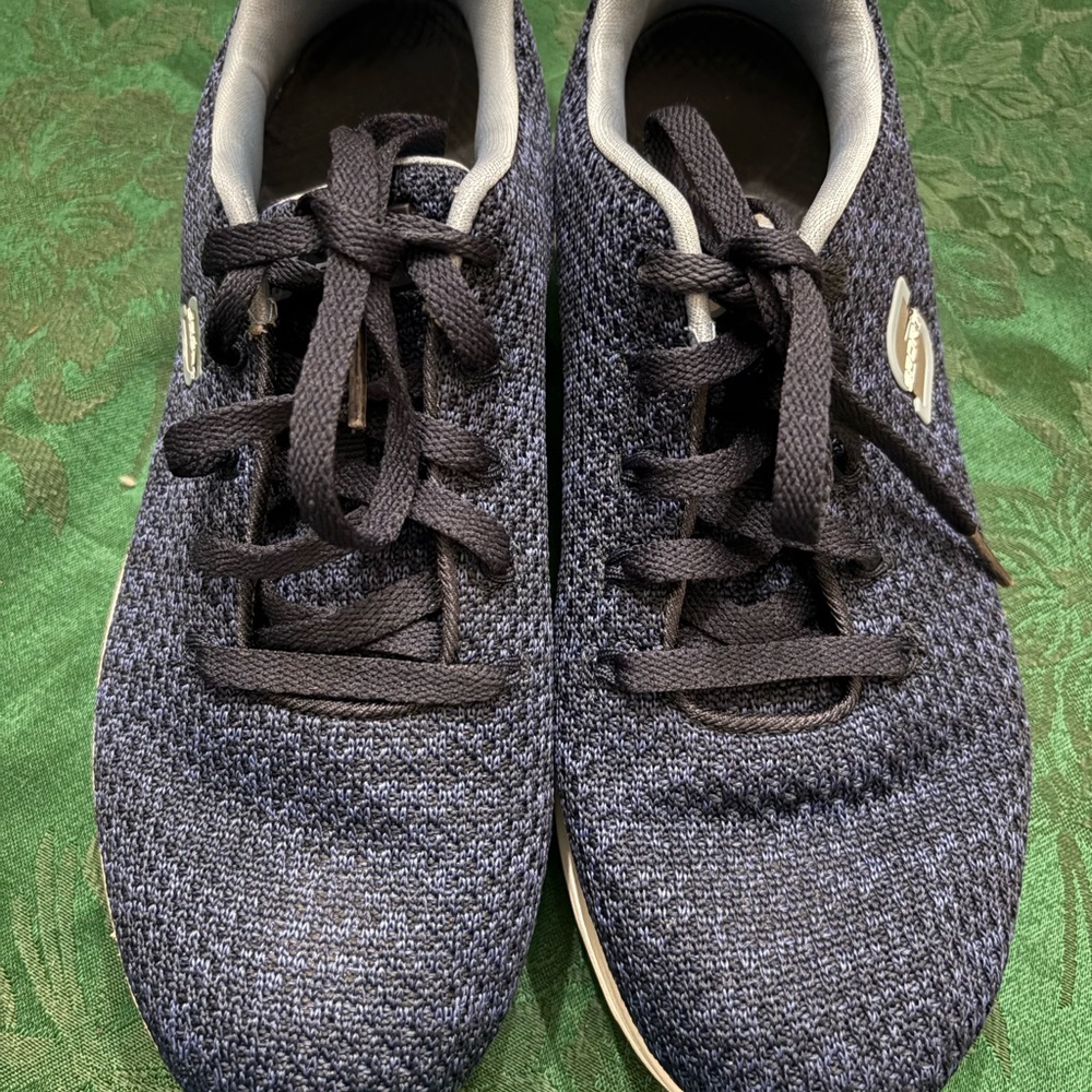 Skechers Women's Navy Knit Lace-Up Athletic Sneakers